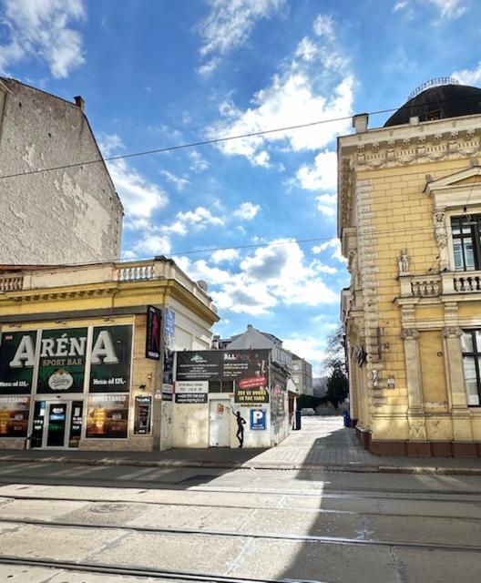 Palac Anezka D1 Brno Exteriér fotografie
